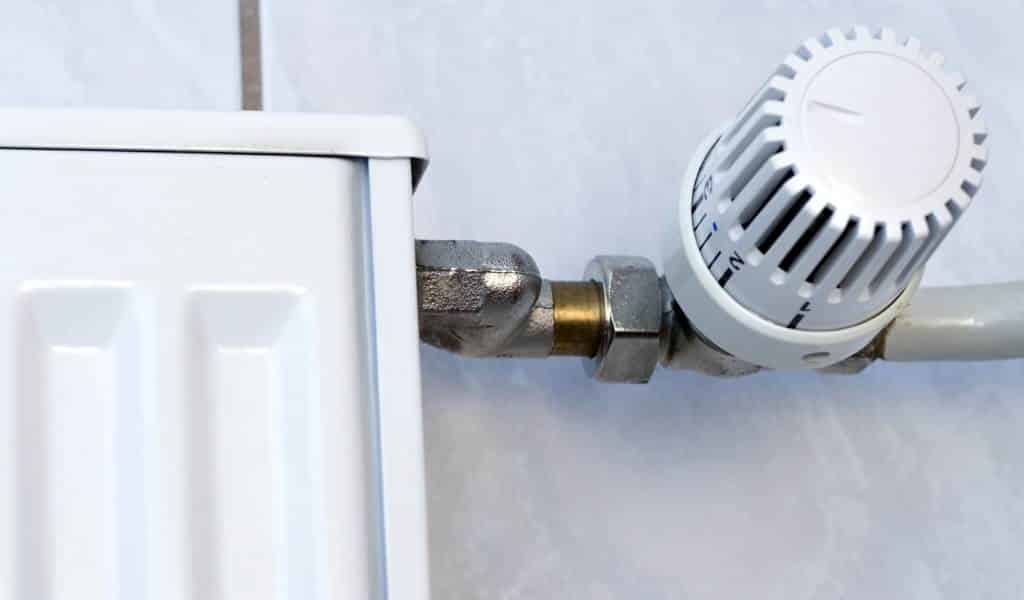 You are currently viewing What is a Smart Radiator Valve? How Do They Work?
